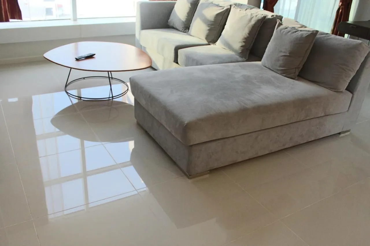 Suasana Suites D'Best Home ジョホールバル 0*,
